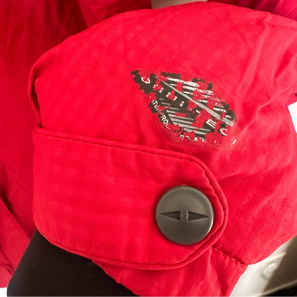Columbia Women’s Omni Tech Titanium Windbreaker Jacket Red Size: Large - Picture 12 of 12